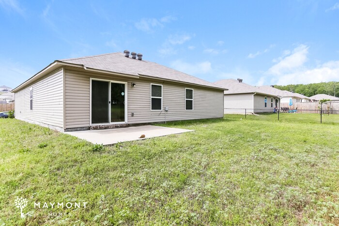 Building Photo - 11200 Tipton Rd