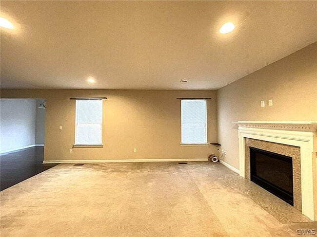 Building Photo - 113 Weeping Willow Way