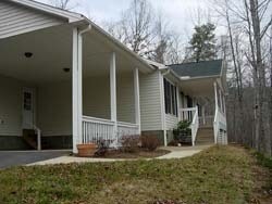 Building Photo - Swannanoa Rental! 6 or 12 month lease options!