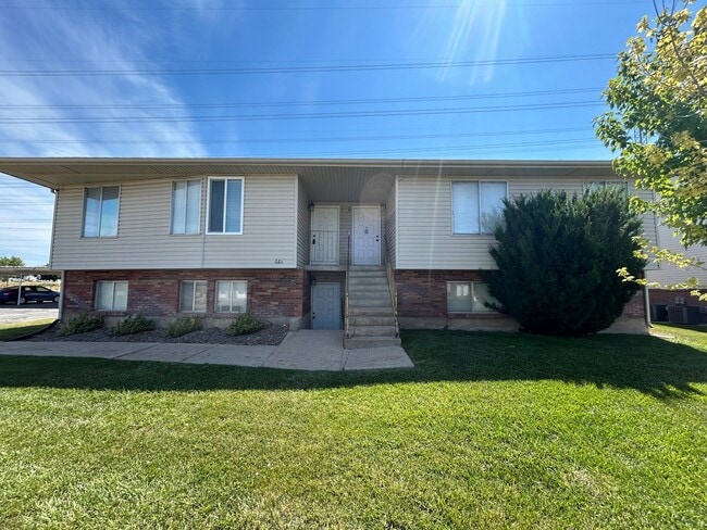 Building Photo - 44 S 1450 W