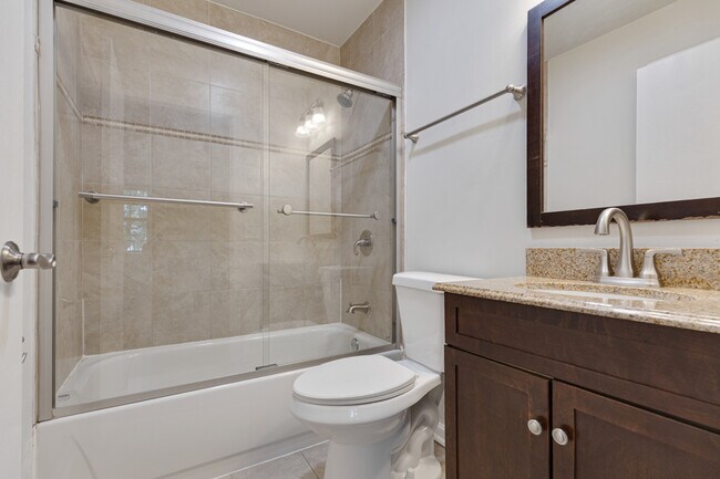 Building Photo - 96 Gant Cir