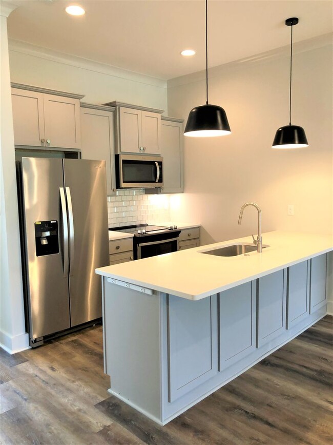 Building Photo - 2 Bedroom NEW Construction off Old Jeffers...
