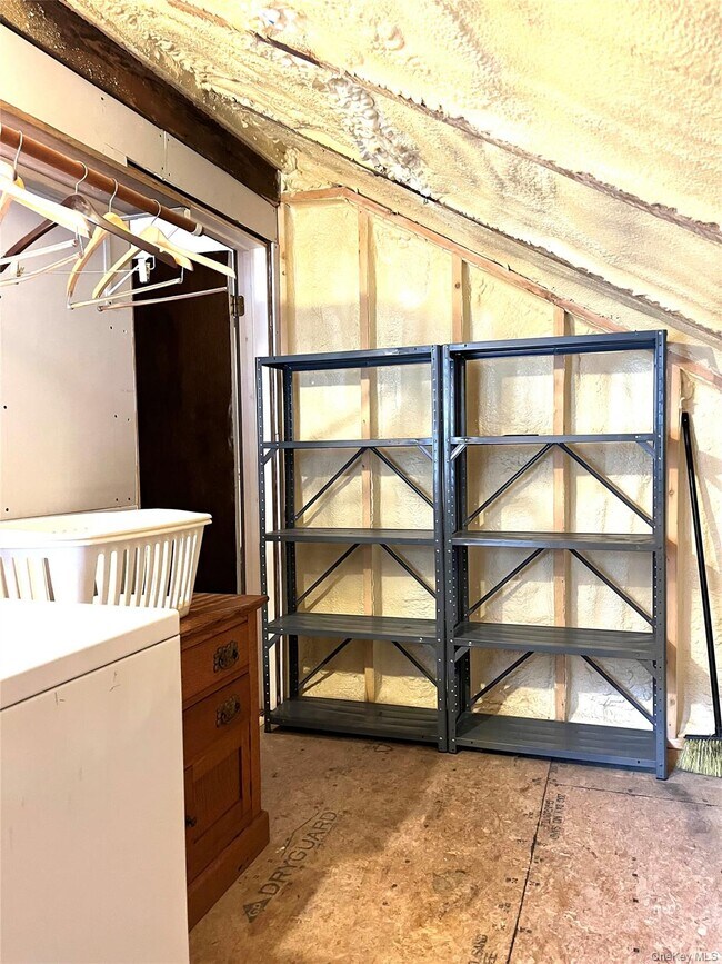 Building Photo - 1959 Old Rte 17