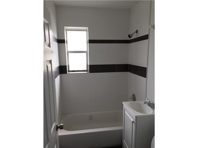 Building Photo - 675-684 84th St