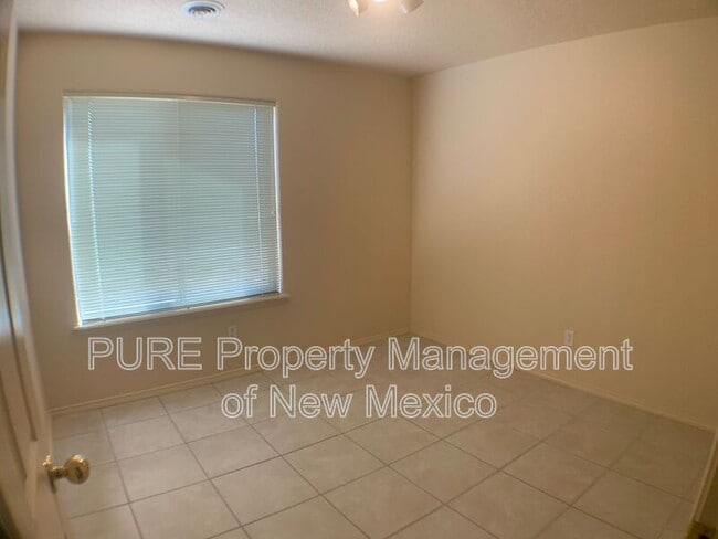 Building Photo - 4108 Abbey Rd