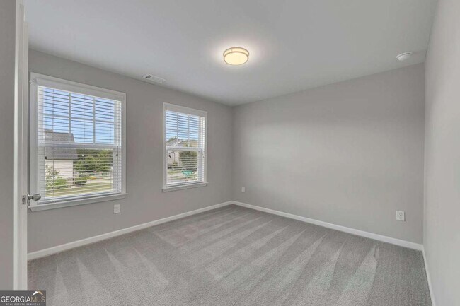 Building Photo - 522 Evans Ln