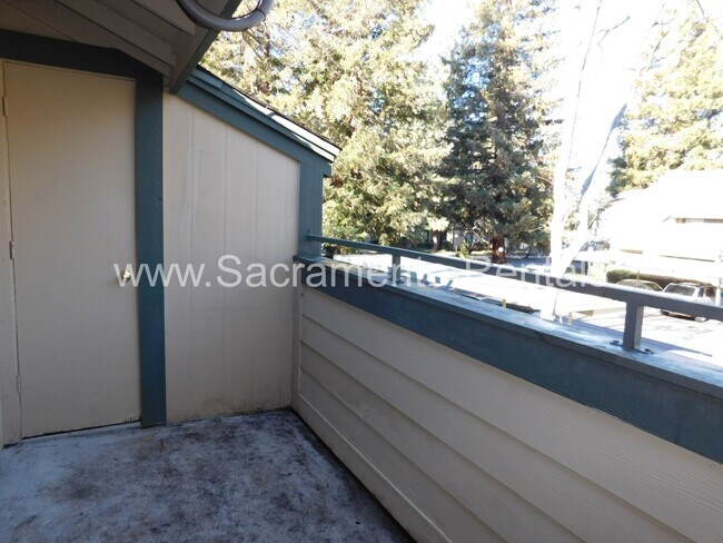 Building Photo - 750 Del Verde Cir
