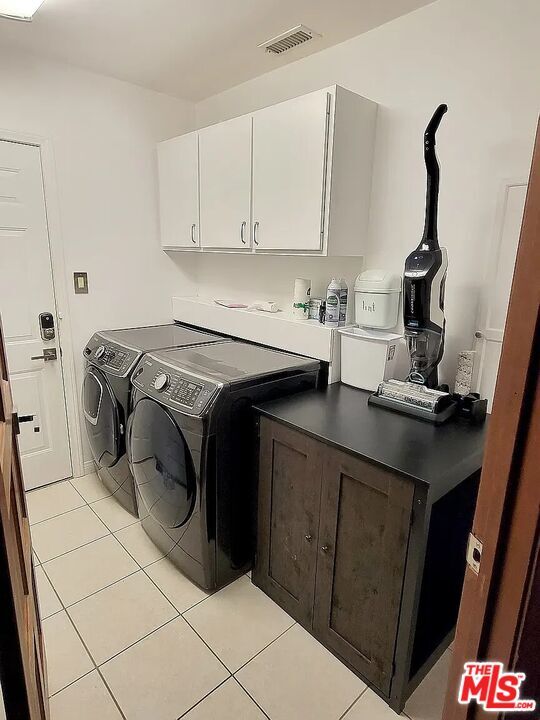 Building Photo - 16913 Bassett St