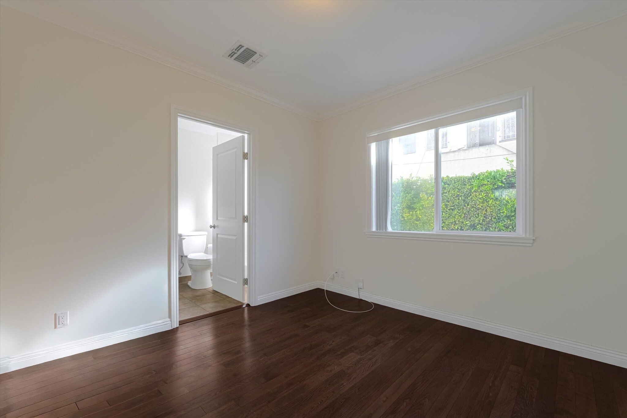 Building Photo - 809 N La Jolla Ave