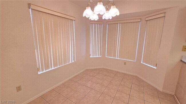 Building Photo - 9328 Fresh Spring Dr