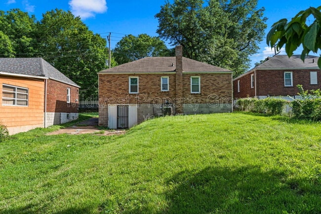 Building Photo - 7815 Cler Ave