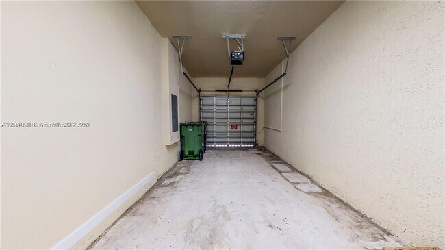 Building Photo - 9073 W 33rd Ave