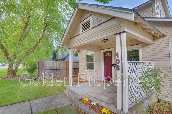 Building Photo - 406 S 14th St