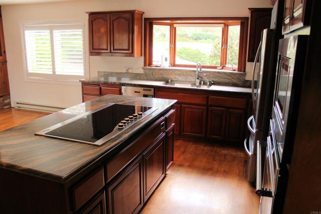 Building Photo - 5810 Loma Verde Dr