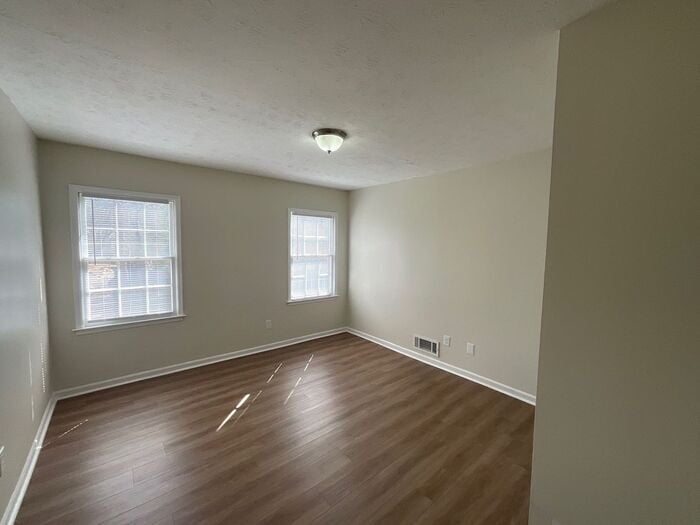 Building Photo - 5007 Fieldgreen Crossing