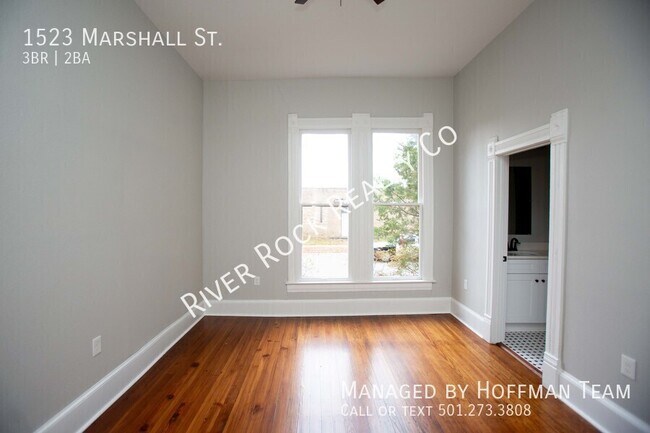 Building Photo - 1523 Marshall St