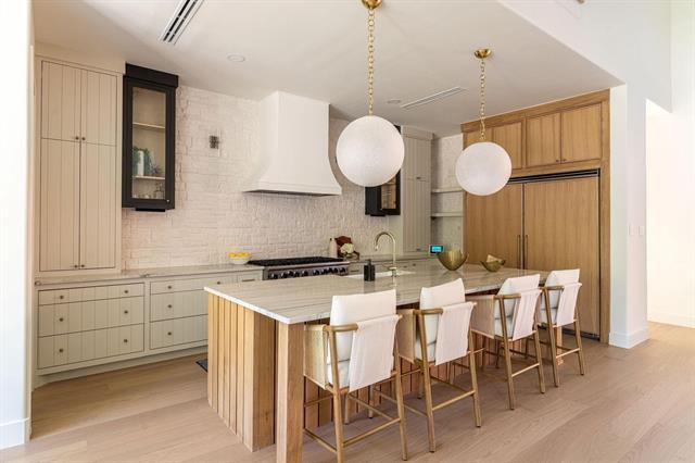 Building Photo - 3815 Dunhaven Rd