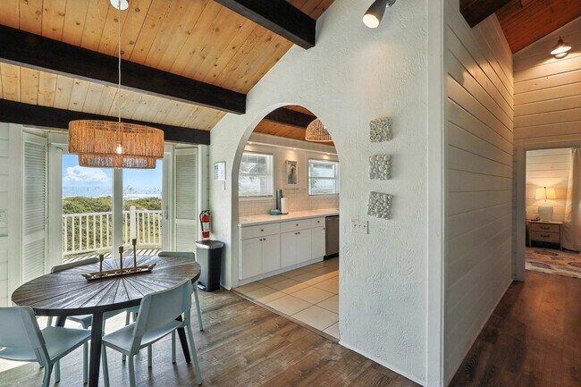 Building Photo - 62 Ocean St