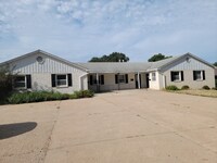 Building Photo - 1306 1st Ave