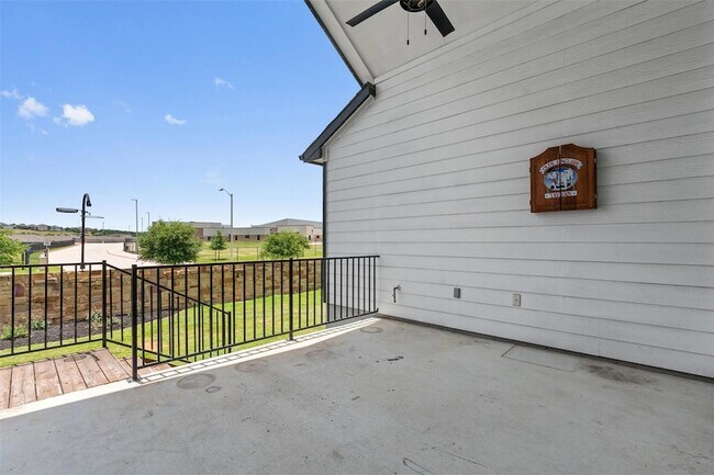 Building Photo - 920 Hornsby Holw