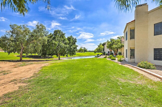 Building Photo - 1601 W Beardsley Rd