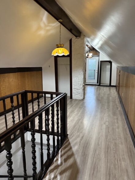 Building Photo - 4012 Meadow Rd