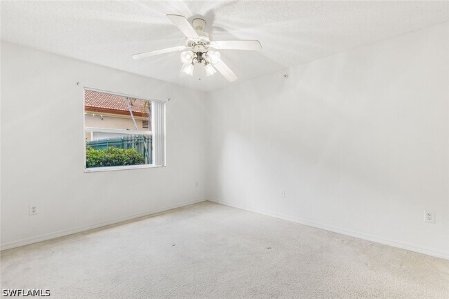 Building Photo - 8920 Colonnades Ct E