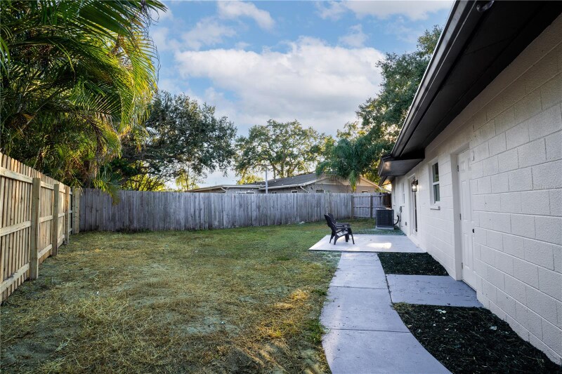 Building Photo - 2050 67th Ave N