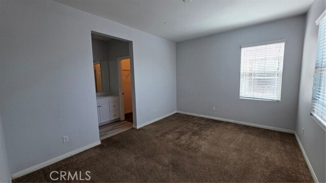Building Photo - 2915 E Via Terrano