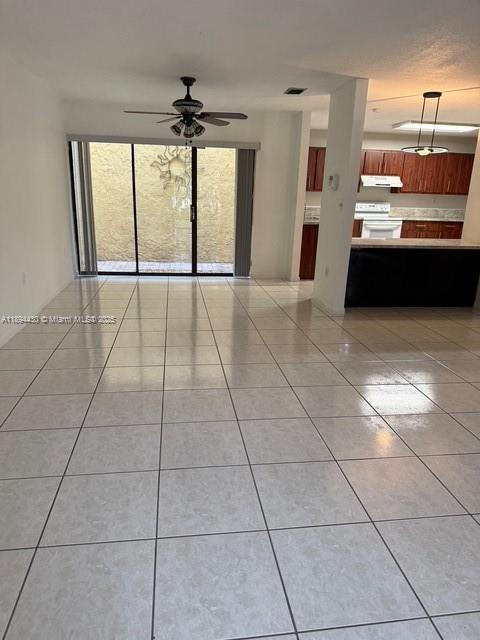 Building Photo - 6845 NW 169th St