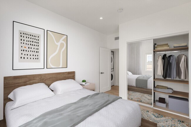 Primary Photo - Step inside your beautifully remodeled oas...