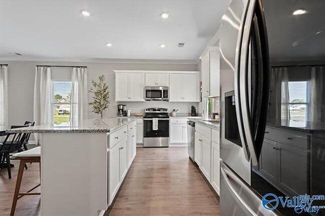 Building Photo - 15176 Blendor Crooks Dr