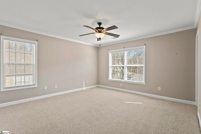 Building Photo - 215 Ashby Dr