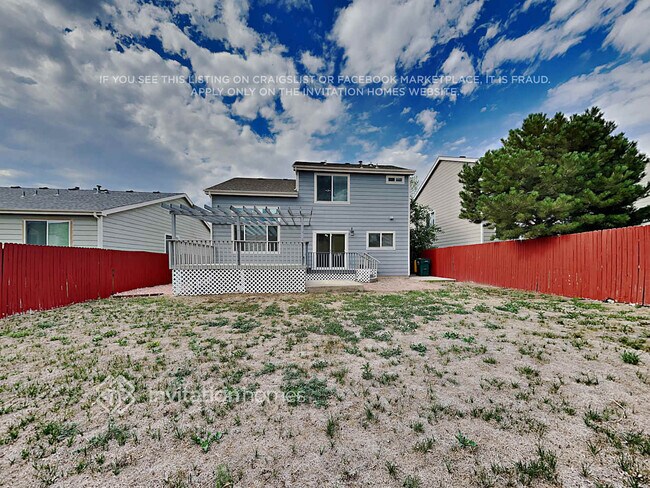 Building Photo - 7171 Saddle Up Dr