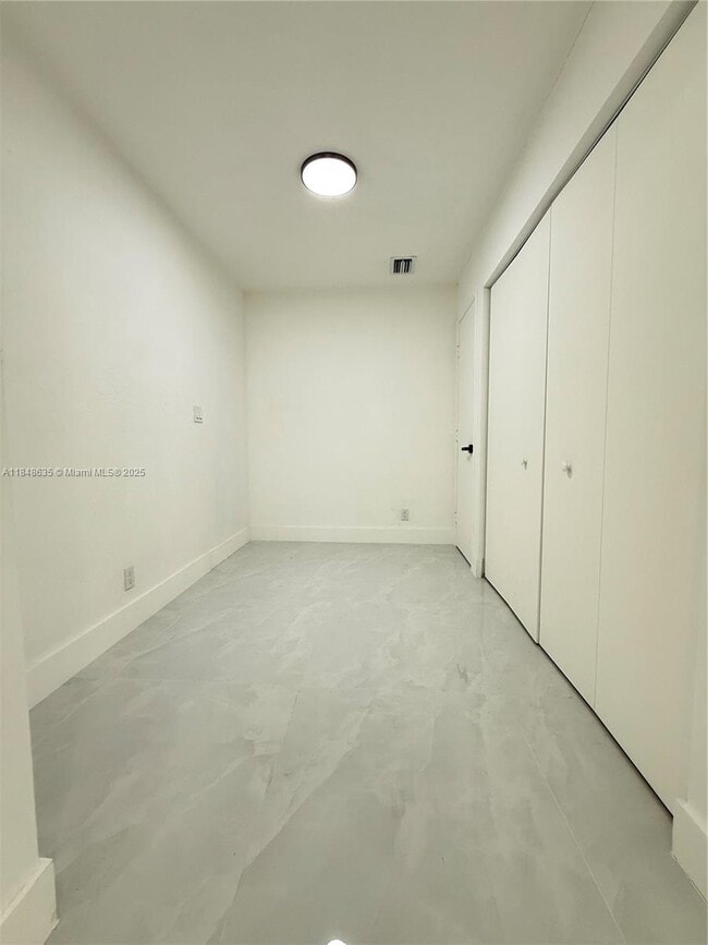 Building Photo - 1310 NW 41st St