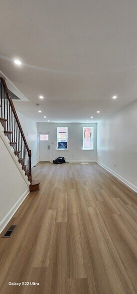 Building Photo - 3124 Livingston St