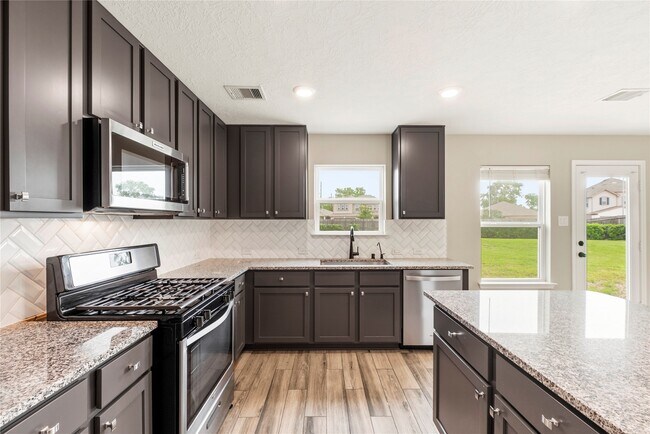 Building Photo - 6518 Deer Run Meadows Blvd