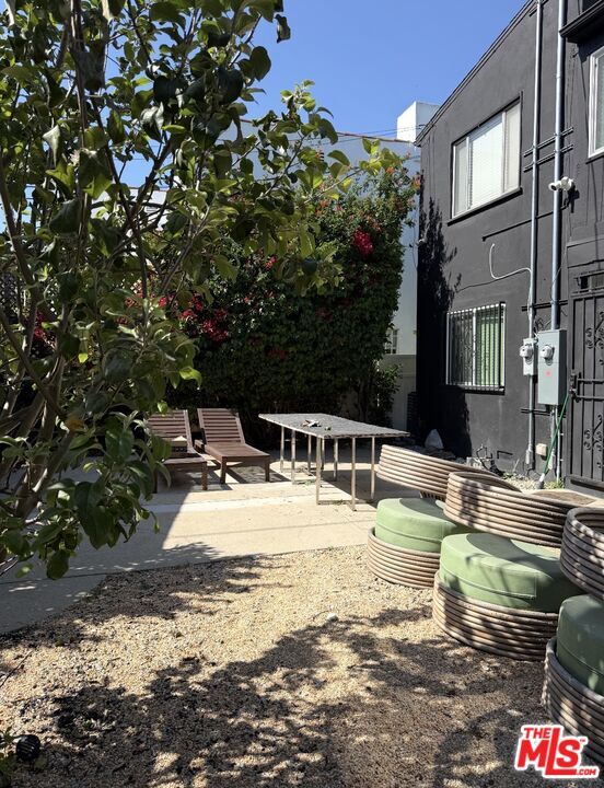 Building Photo - 4275 McClung Dr