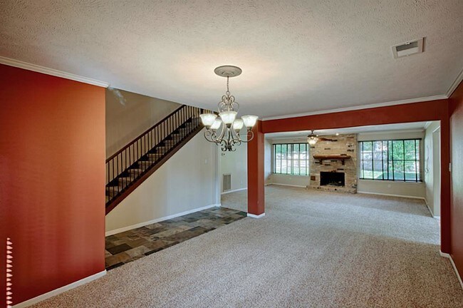 Building Photo - 3314 Falling Brook Dr