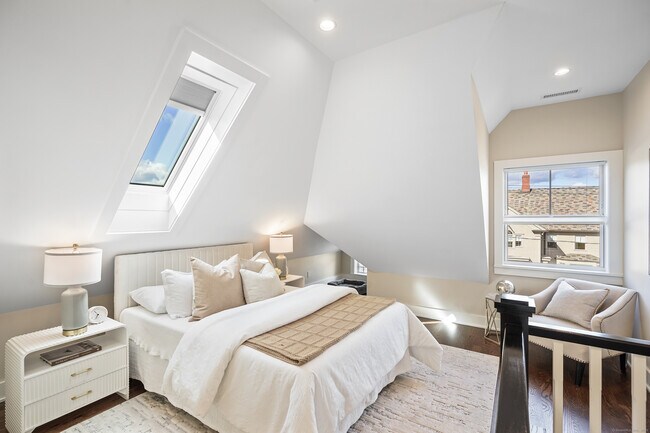 Building Photo - 31 East Ave