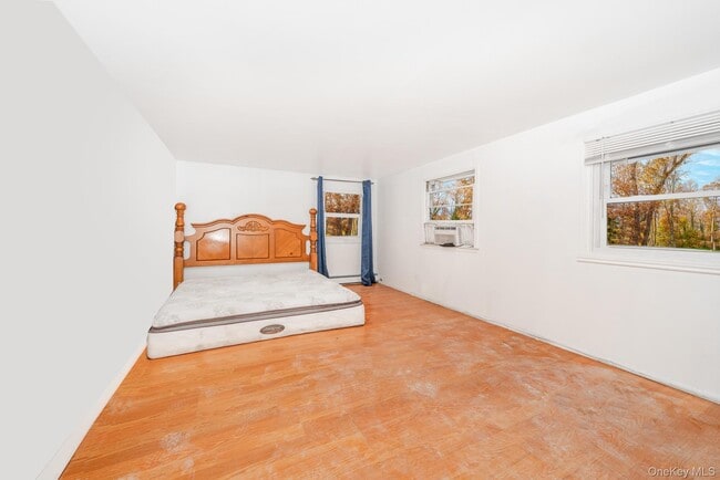 Building Photo - 22 Gotham Ave