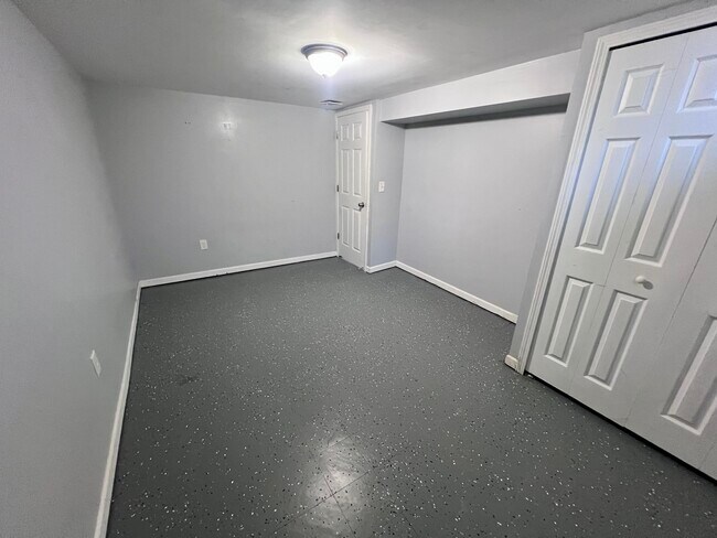 Building Photo - 2252 Winston Dr