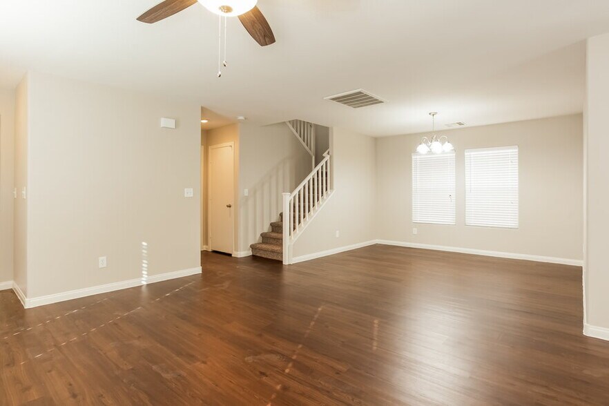 Building Photo - 3958 Russet Plains St