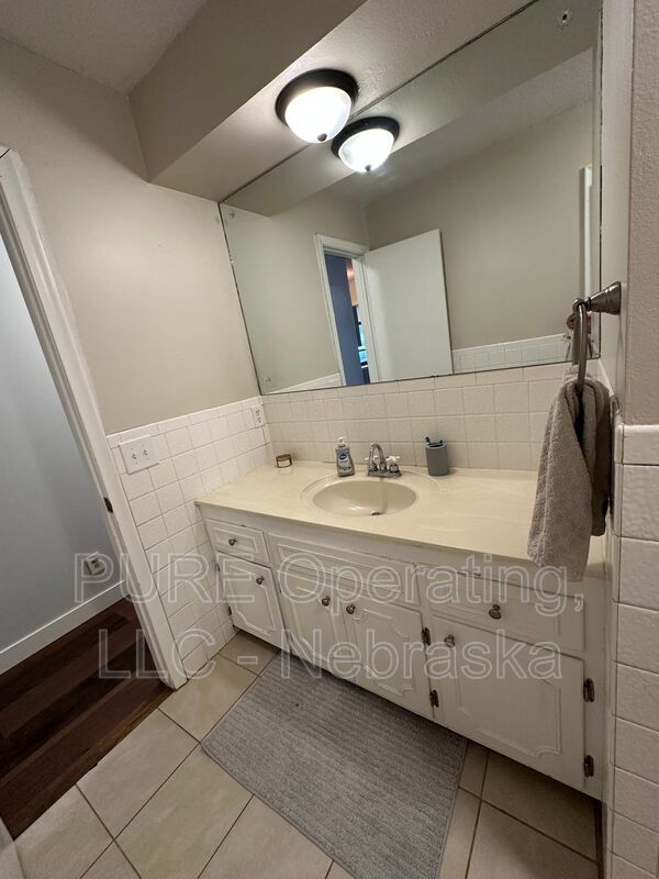 Building Photo - 12904 Marcy St