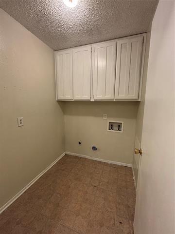 Building Photo - 1008 Poplar St
