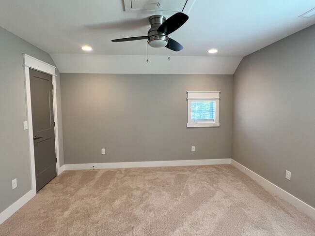 Building Photo - 264 Palmetto Harbour Dr