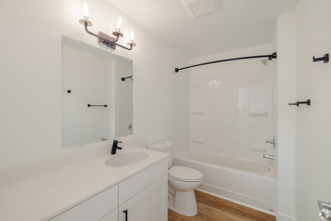 Interior Photo - Bode @ Lake City