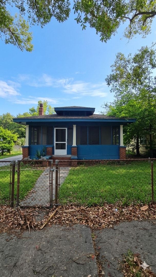Building Photo - Affordable 3 Bed in Jacksonville. Bonus Room. Fenced in yard. Garage + Modern Bathroom