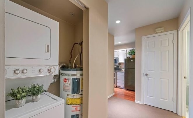 Building Photo - 3028 Western Ave