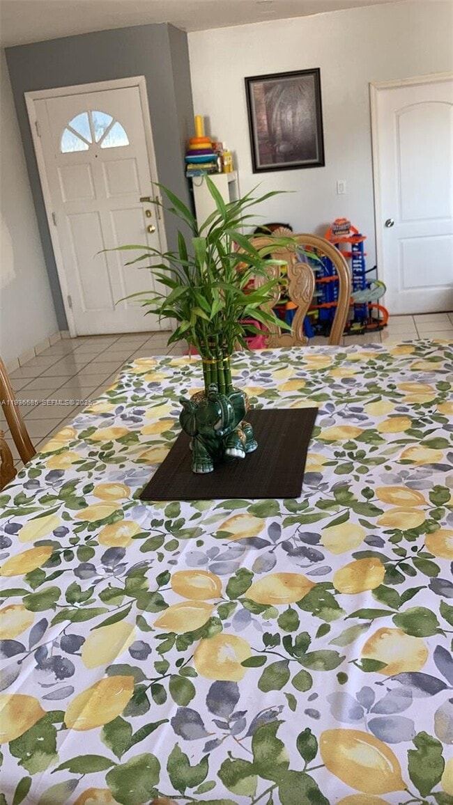 Building Photo - 2102 SW 106th Ct